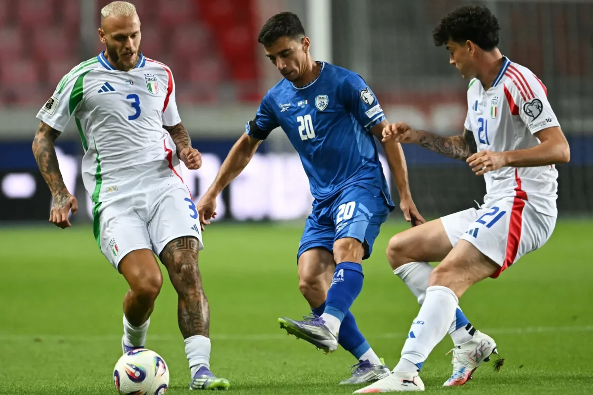 Sandro Tonali merayakan gol kemenangan Italia atas Israel di kualifikasi Piala Dunia 2026.
